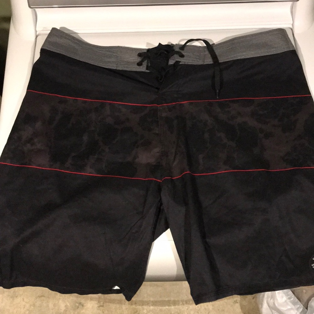 Men’s Board Shorts